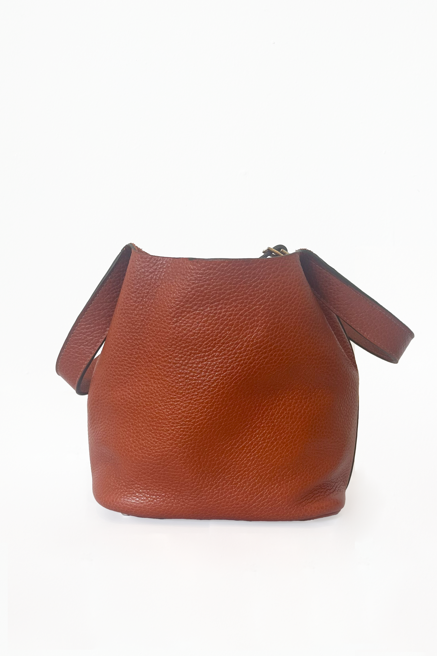 Versatile Bucket Bag