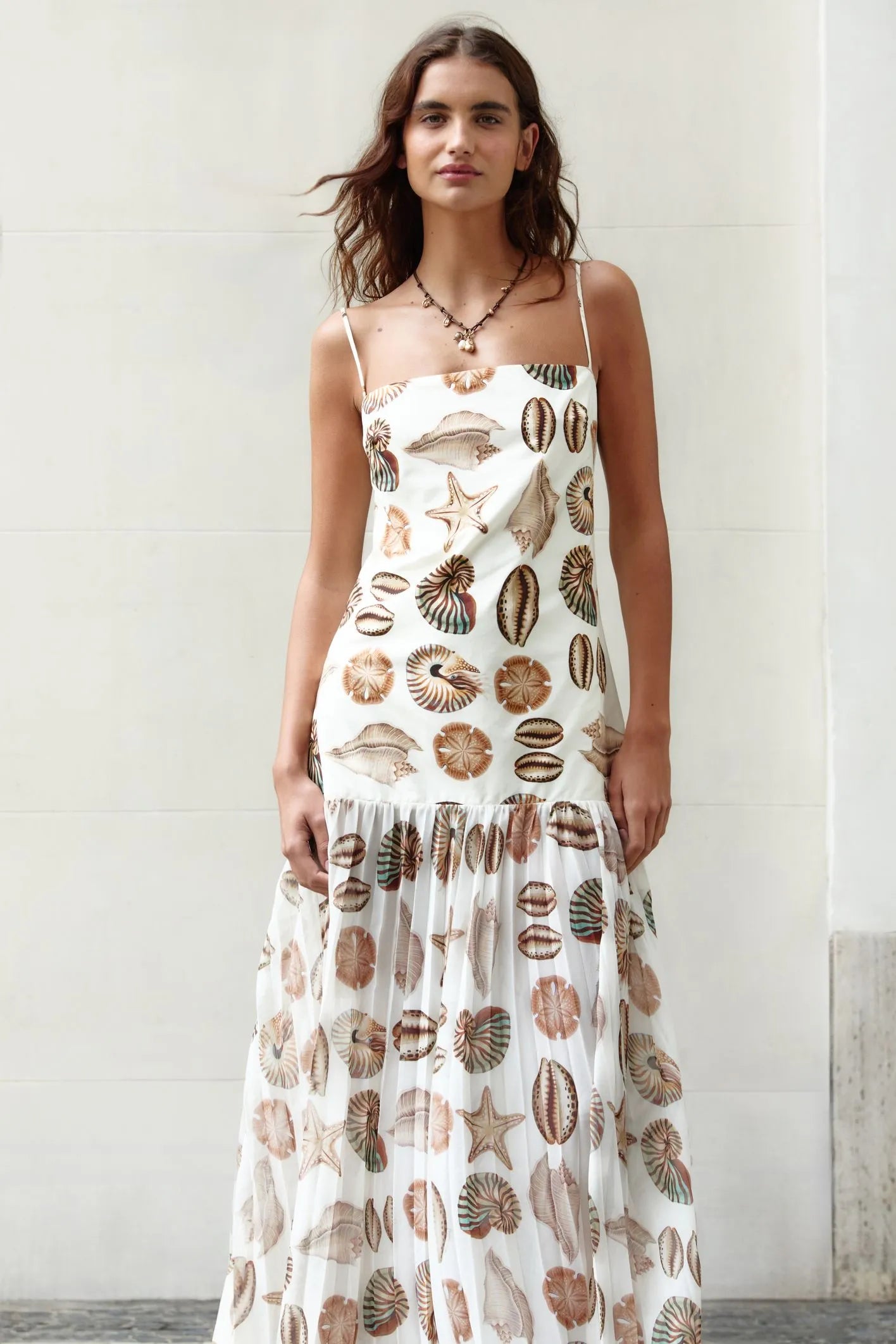 Plissado Conchas Maxi Dress