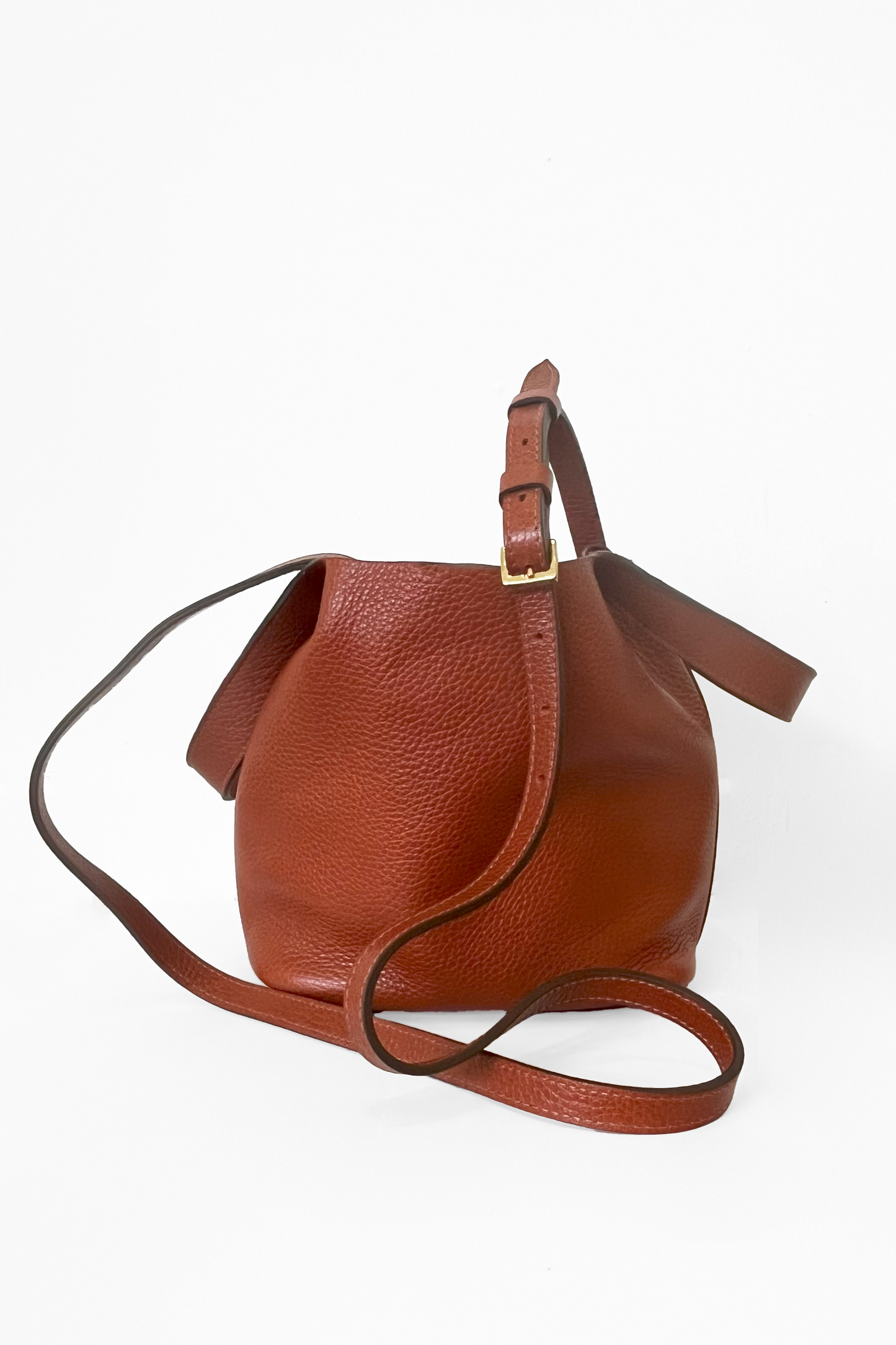 Versatile Bucket Bag