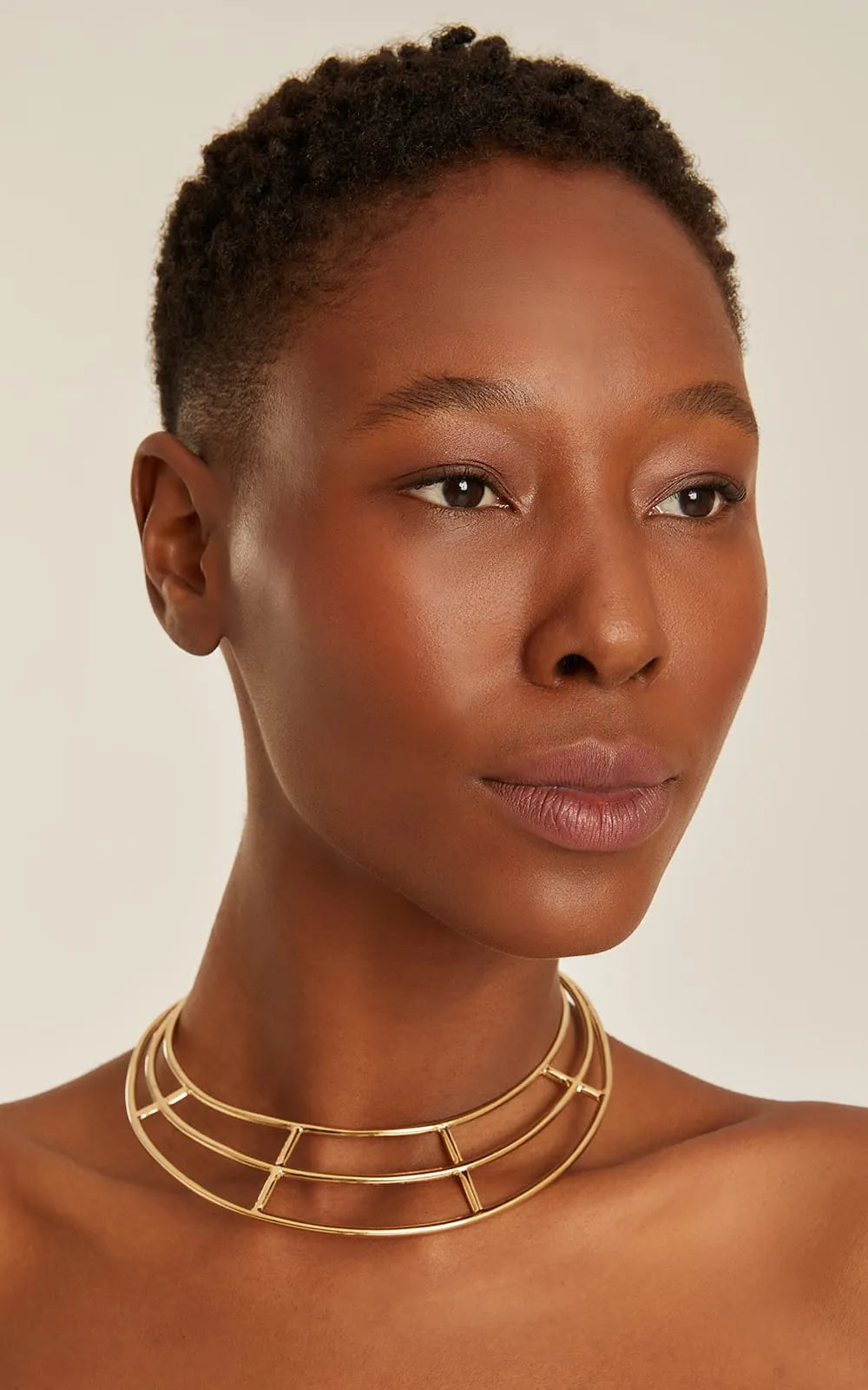 Light Golden Shackle Chocker