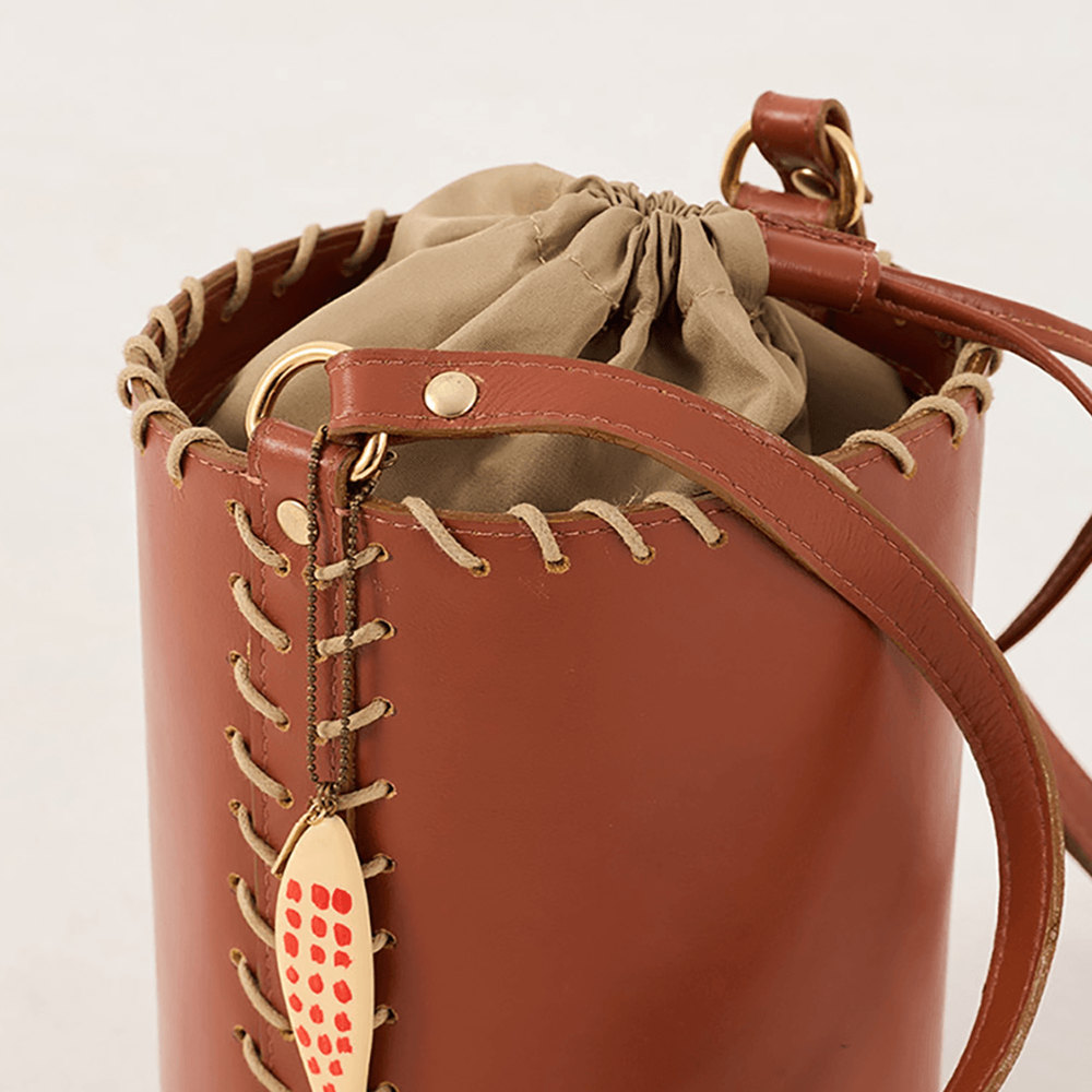 Clove Bucket Leather Bag