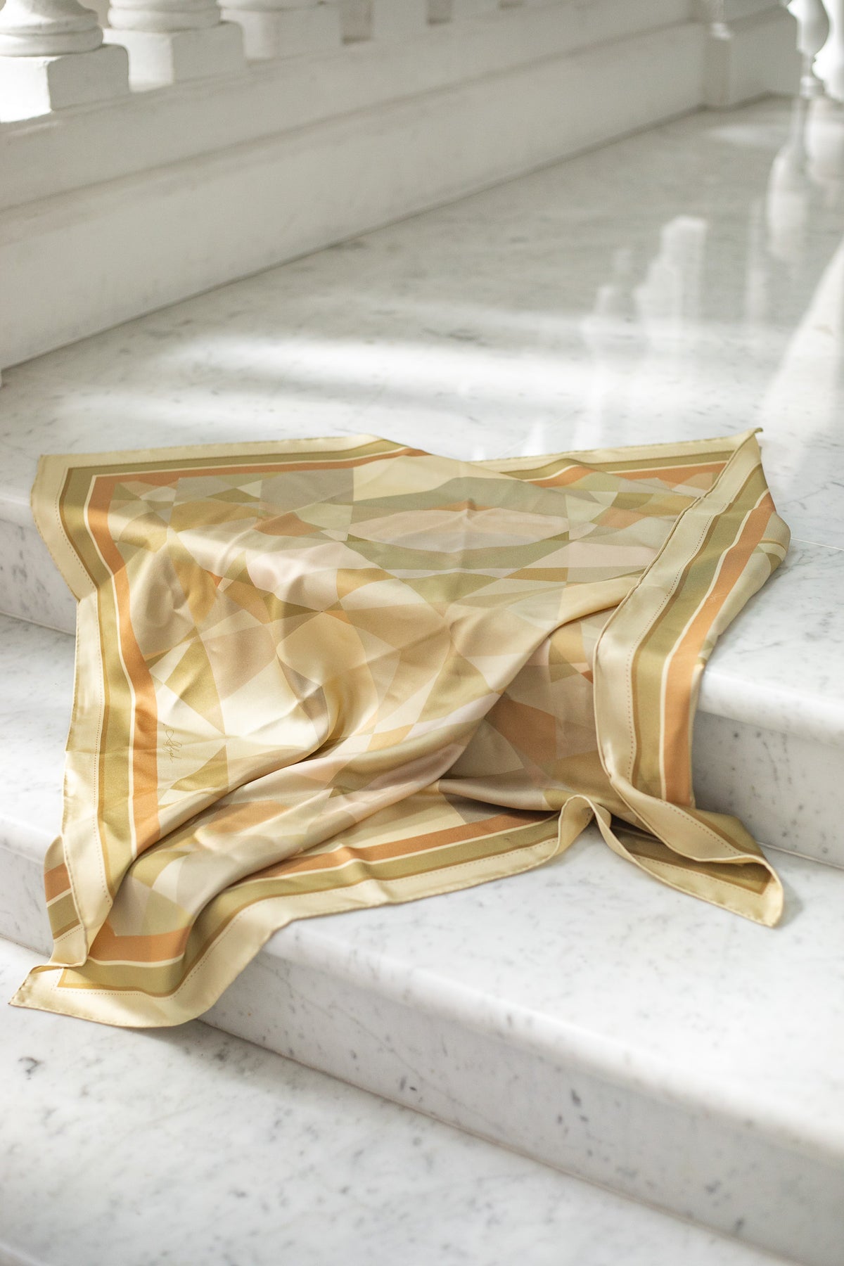 Soft Structure Scarf