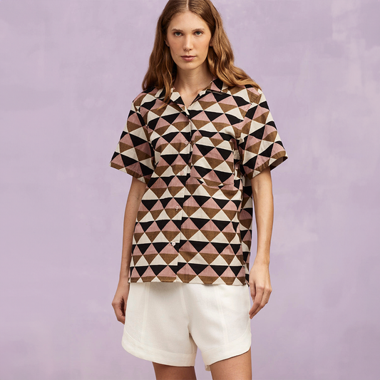 Triangular Admiracao Shirt