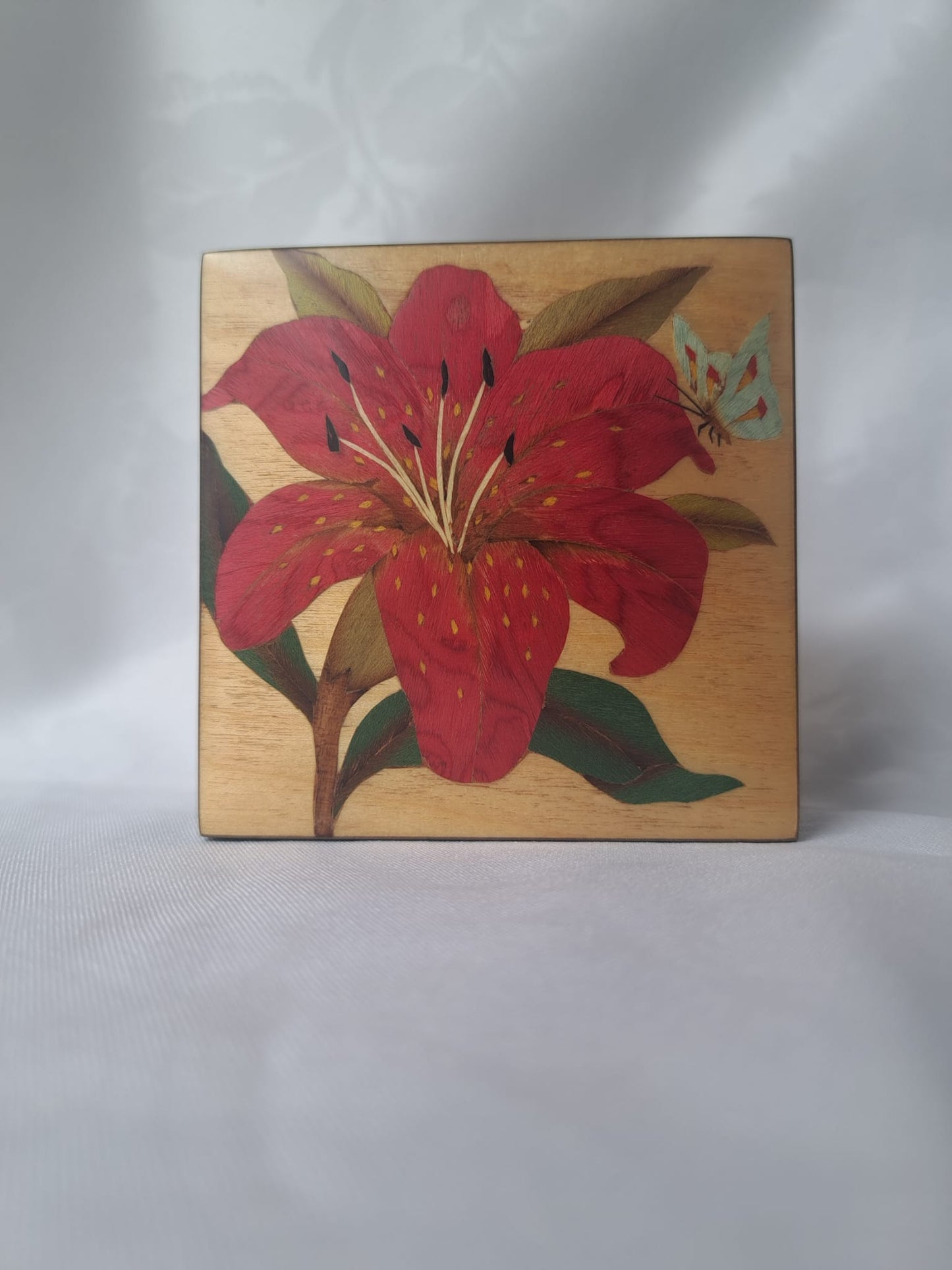 Marquetry Hibiscus Box
