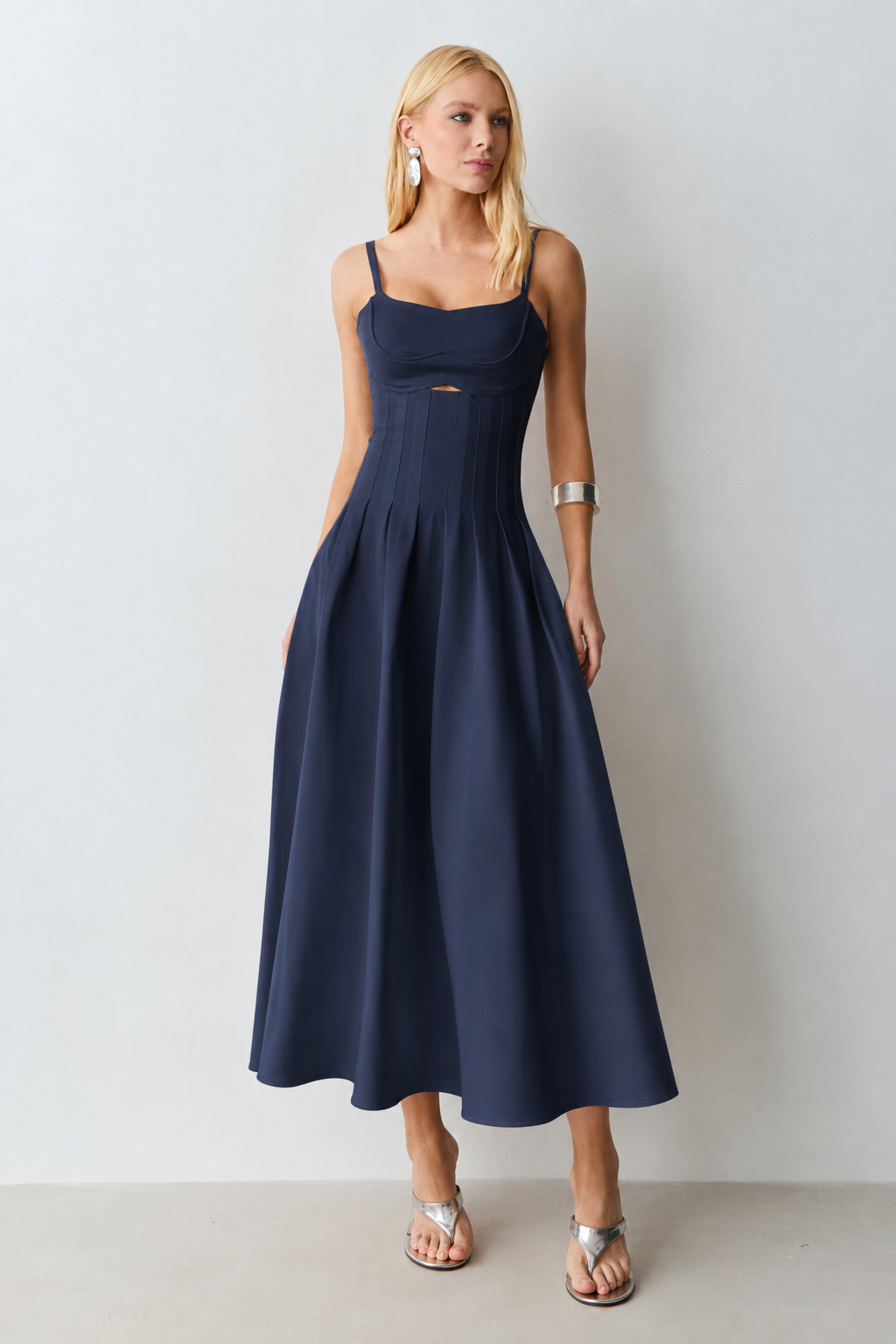 [REVISAR - imagem de referencia IA, nao e foto real] Pregas Midi Dress - Navy