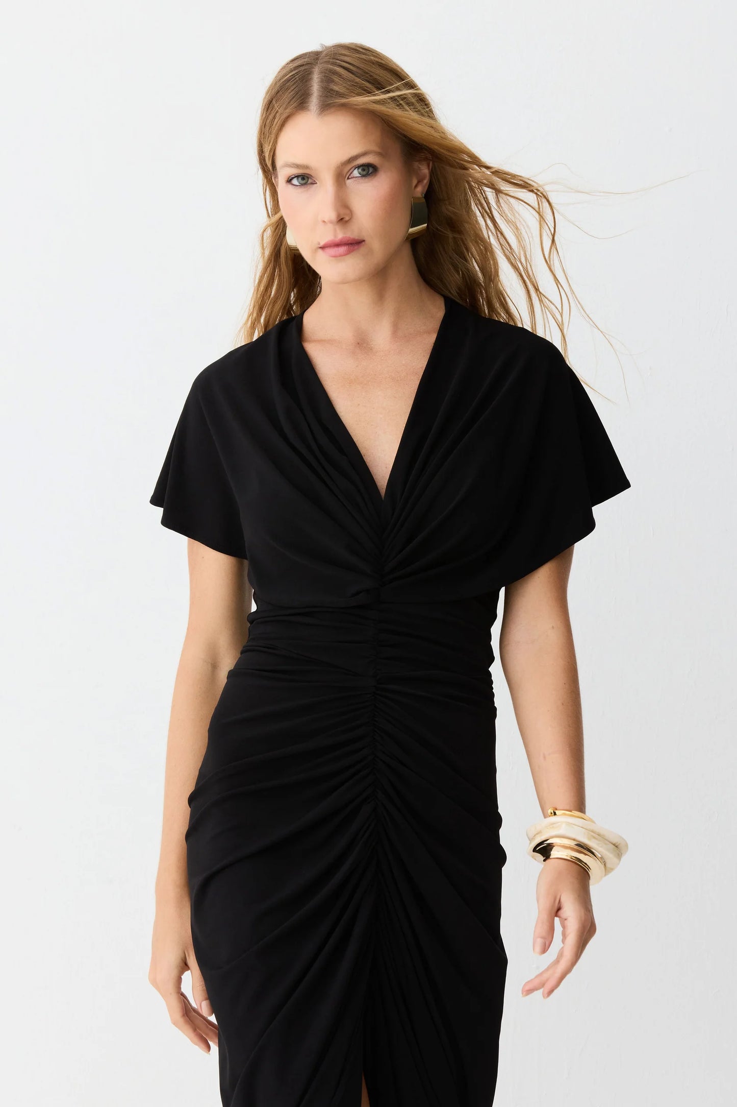 Decote V Midi Dress - Black