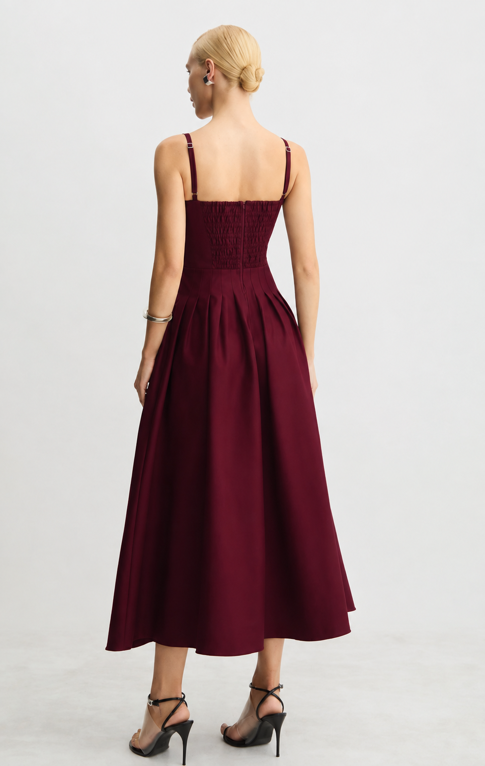 [REVISAR - imagem de referencia IA, nao e foto real] Pregas Midi Dress - Red