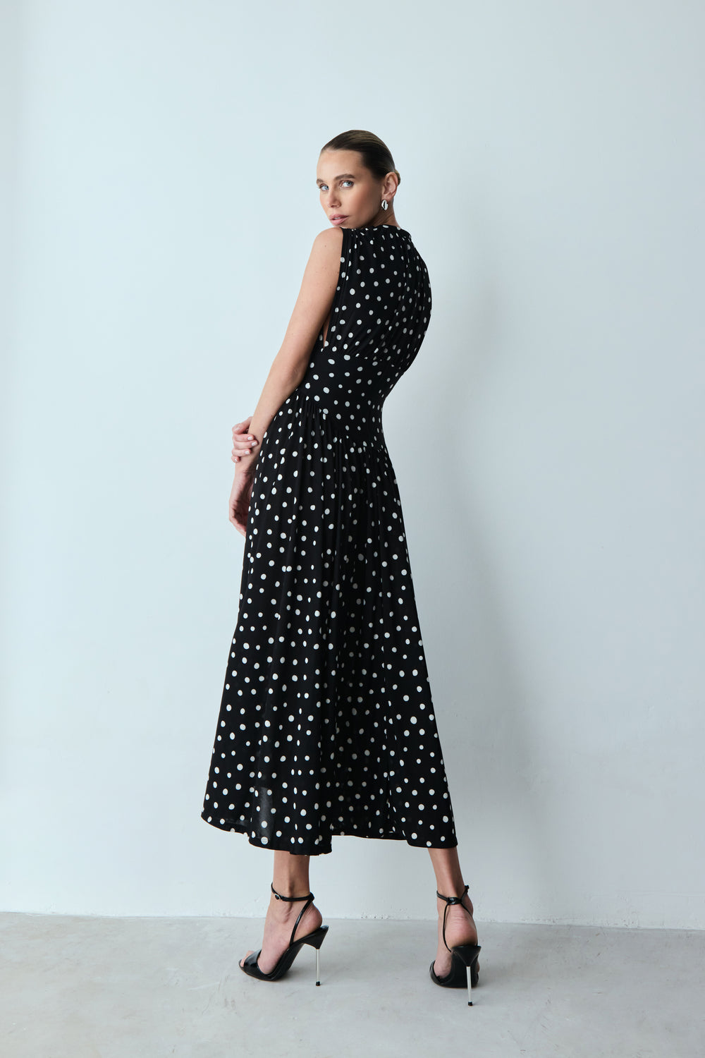Pois Franzidos Midi Dress